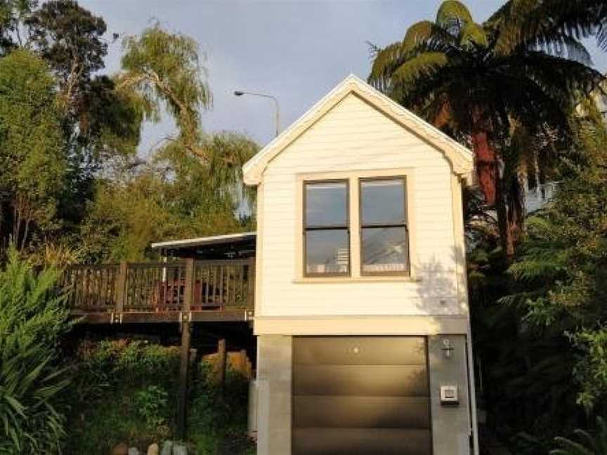 Tiny House in the Sky, Dunedin (Suburb), New Zealand