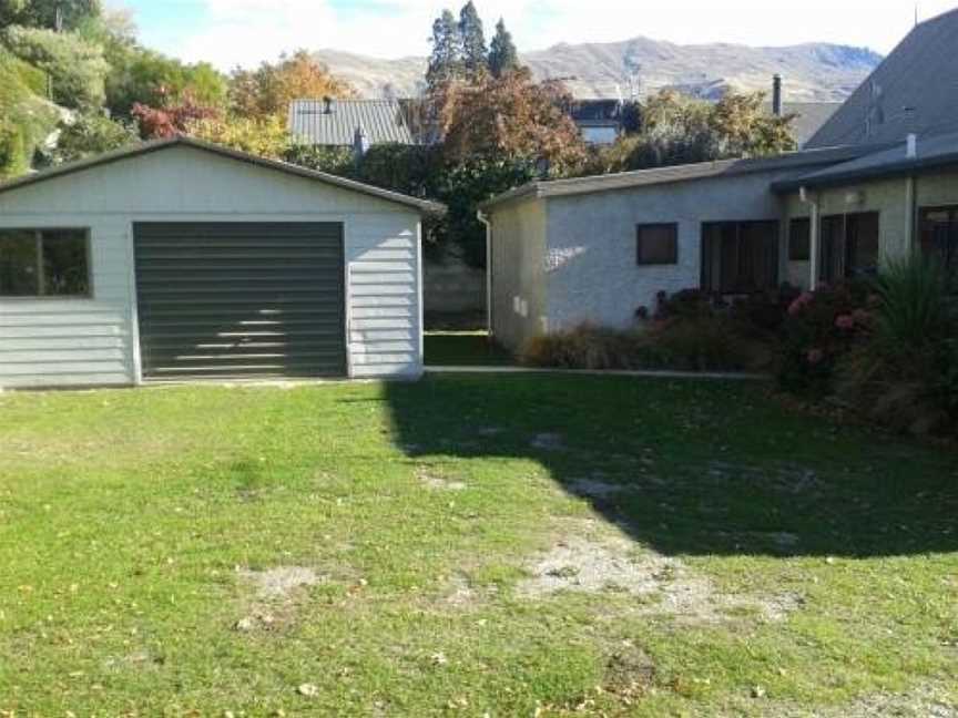 Sycamore Place - Wanaka Holiday Home, Wanaka, New Zealand