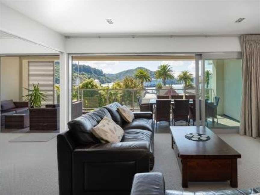 Luxury Waterfront Apartment - Abode No 1, Picton, New Zealand