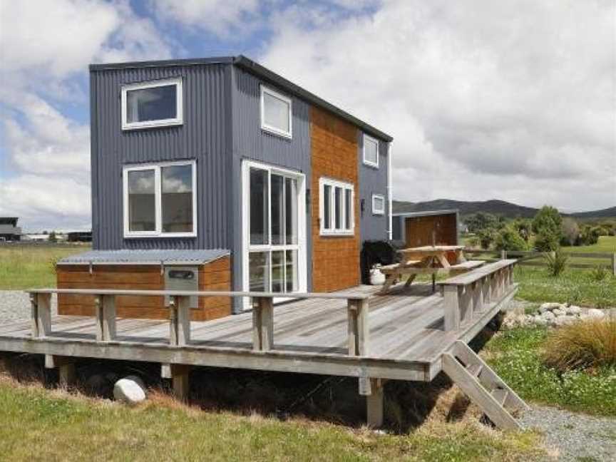 Tiny Piece of Paradise - Te Anau Tiny House, Te Anau, New Zealand