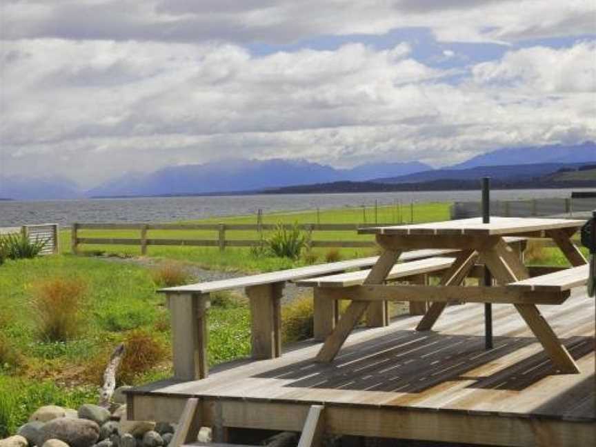 Tiny Piece of Paradise - Te Anau Tiny House, Te Anau, New Zealand