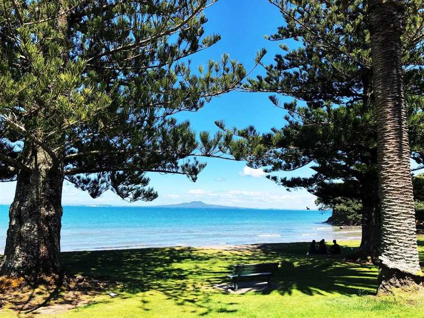 Homstay&Backpacker for Mixed-4-bed, Campbells Bay, New Zealand