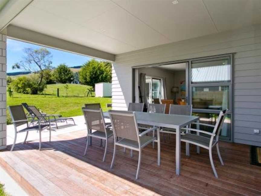 Casa Bella - Kinloch Holiday Home, Oruanui, New Zealand