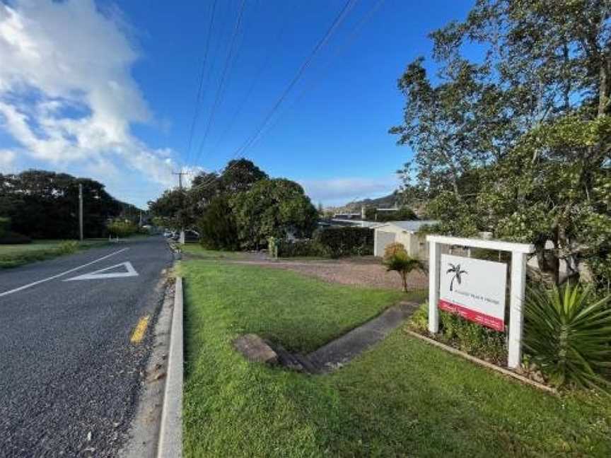 Village Beach House- Waiheke Escapes, Waiheke Island (Suburb), New Zealand