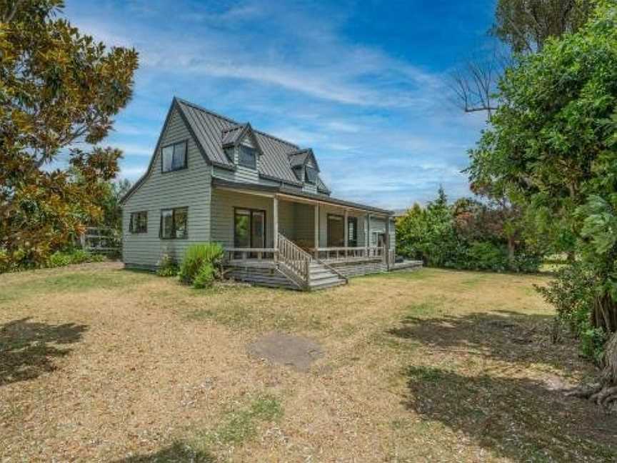 Seas the Day - Matarangi Holiday Home, Matarangi, New Zealand