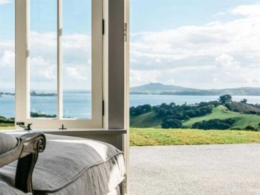 Mudbrick Cottages, Waiheke Island (Suburb), New Zealand