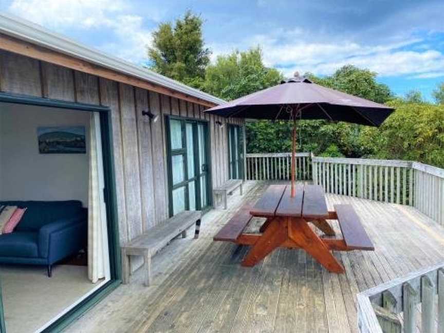 Aqua Views - Kuratau Holiday Home, Kuratau, New Zealand