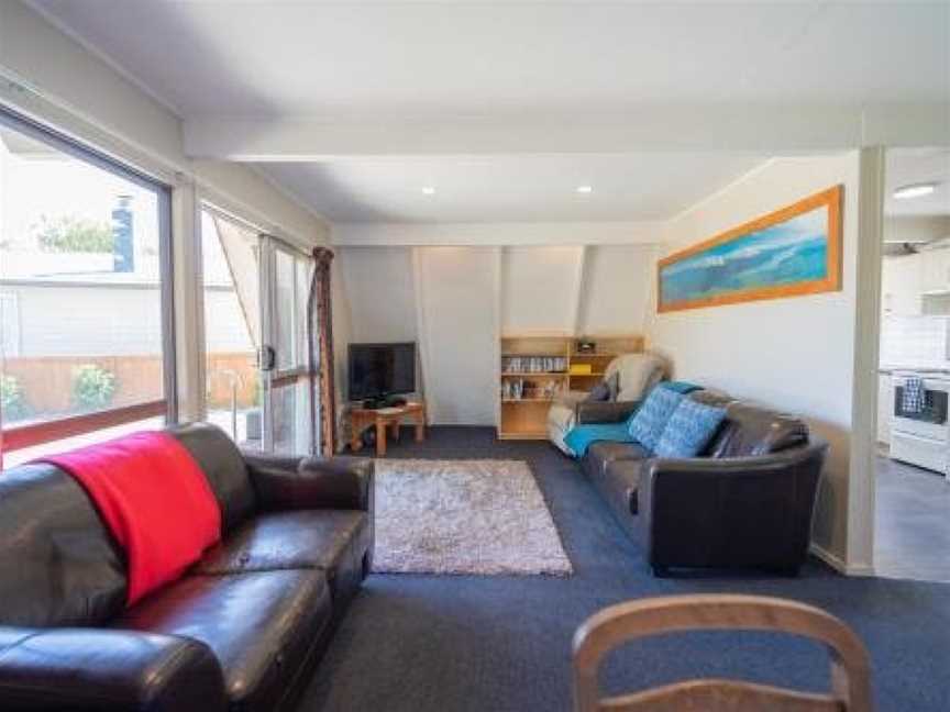 Milford House Alpine Retreat - Te Anau Holiday Home, Te Anau, New Zealand