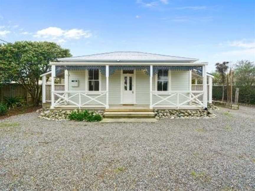 Pendreigh Cottage - Martinborough Holiday Home, Martinborough, New Zealand