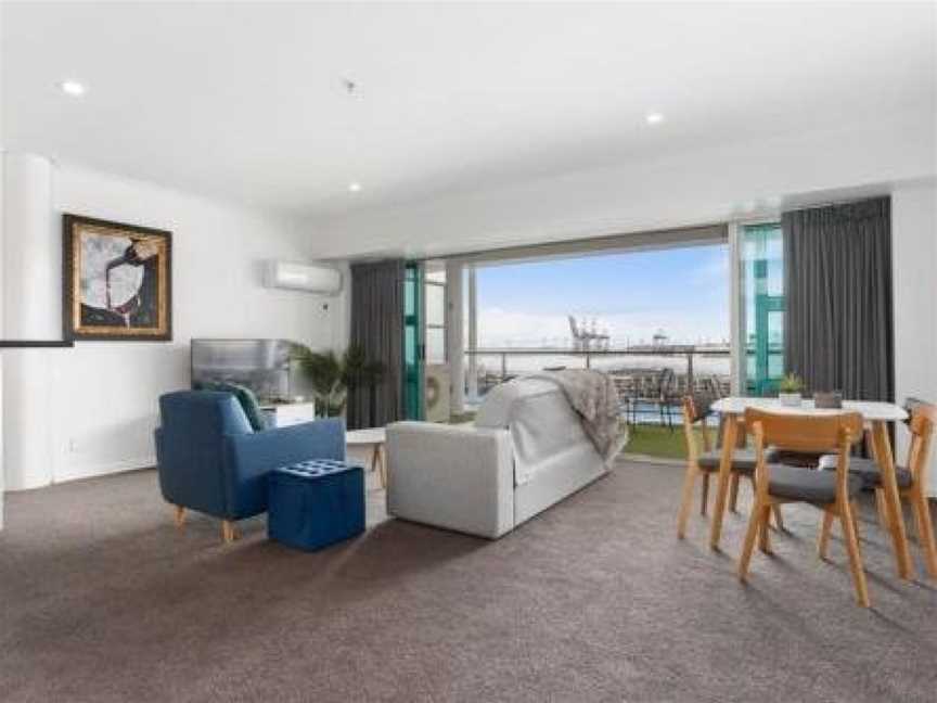 Newly refurbished waterfront apartment! 3320, Eden Terrace, New Zealand