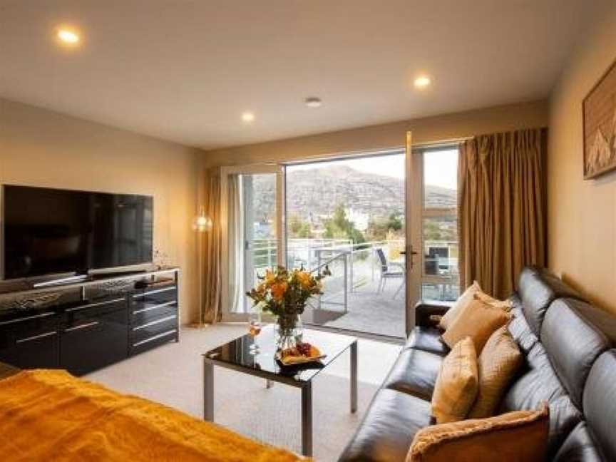 Remarkable Apt Central location Lake Views Garage, Argyle Hill, New Zealand