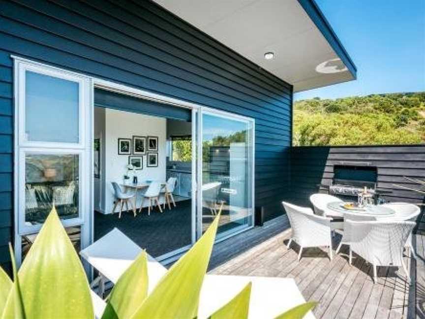 Delamore Cove - Nikau, Waiheke Island (Suburb), New Zealand