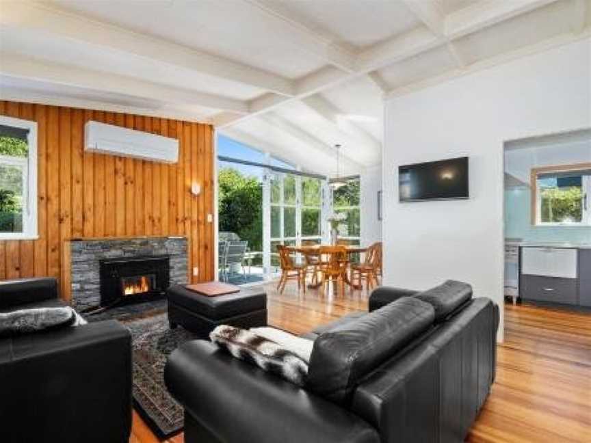 Huia Street Haven - Taupo Holiday Home, Taupo, New Zealand