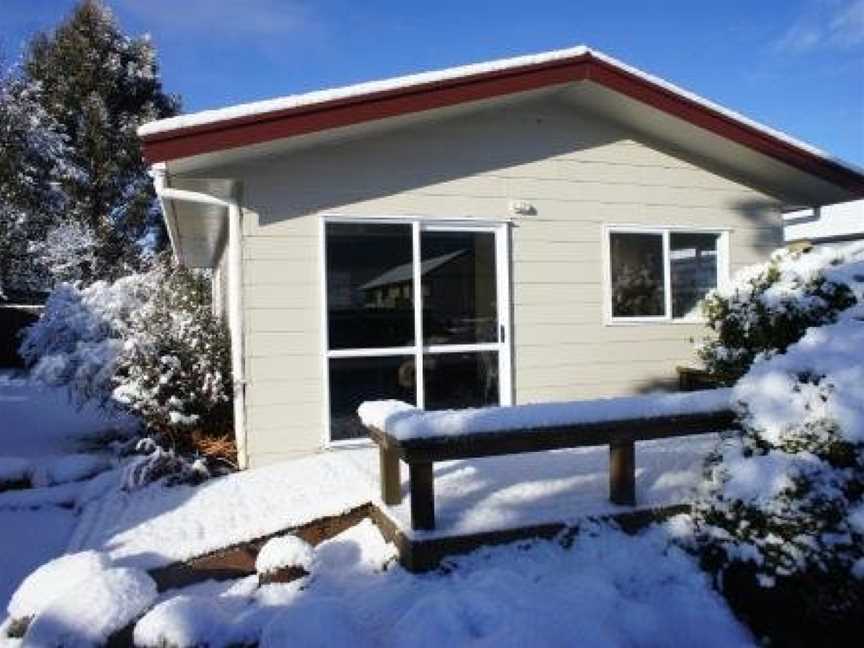 Holiday Chalet, Whanganui National Park, New Zealand