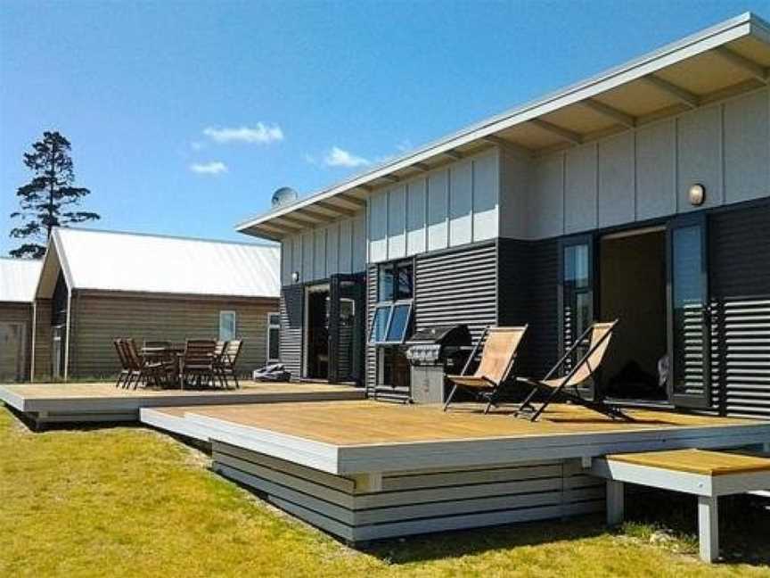 Puka Bach - Matarangi Holiday Home, Matarangi, New Zealand