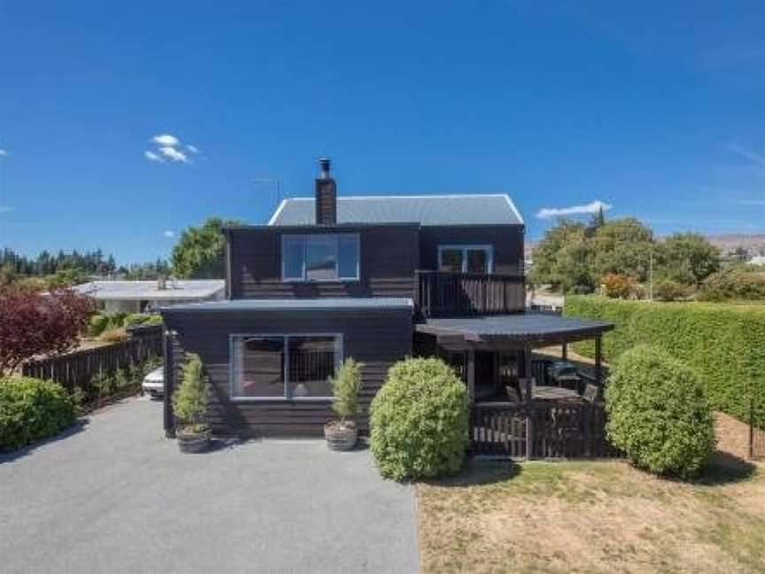 Central Wanaka 2 Bedroom Retreat, Wanaka, New Zealand