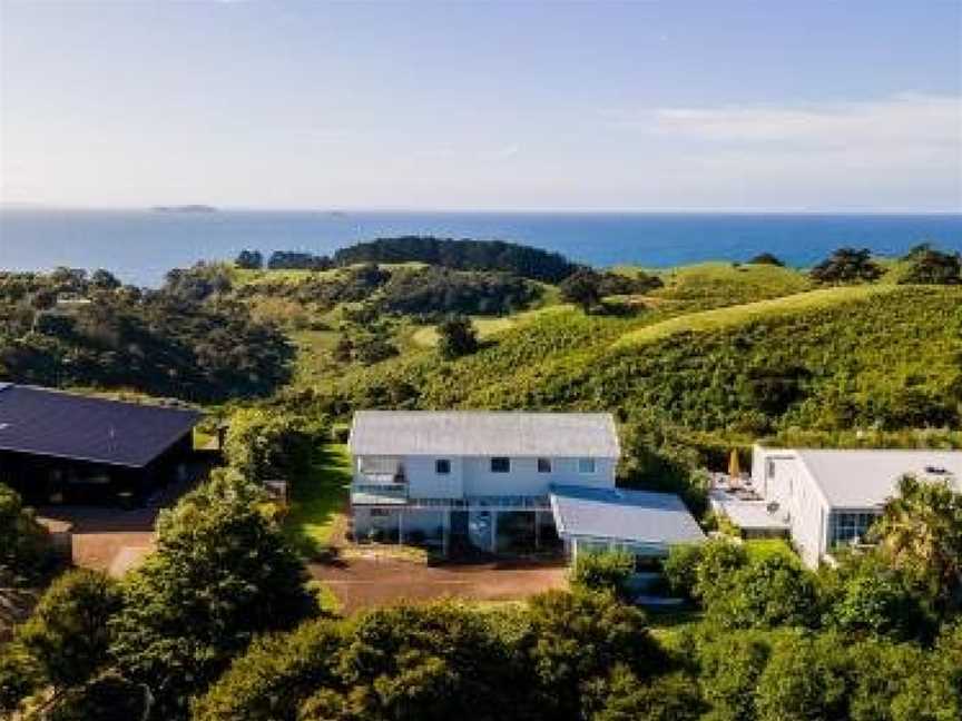 Palm Ridge - near Onetangi & Palm Beach, Waiheke Island (Suburb), New Zealand