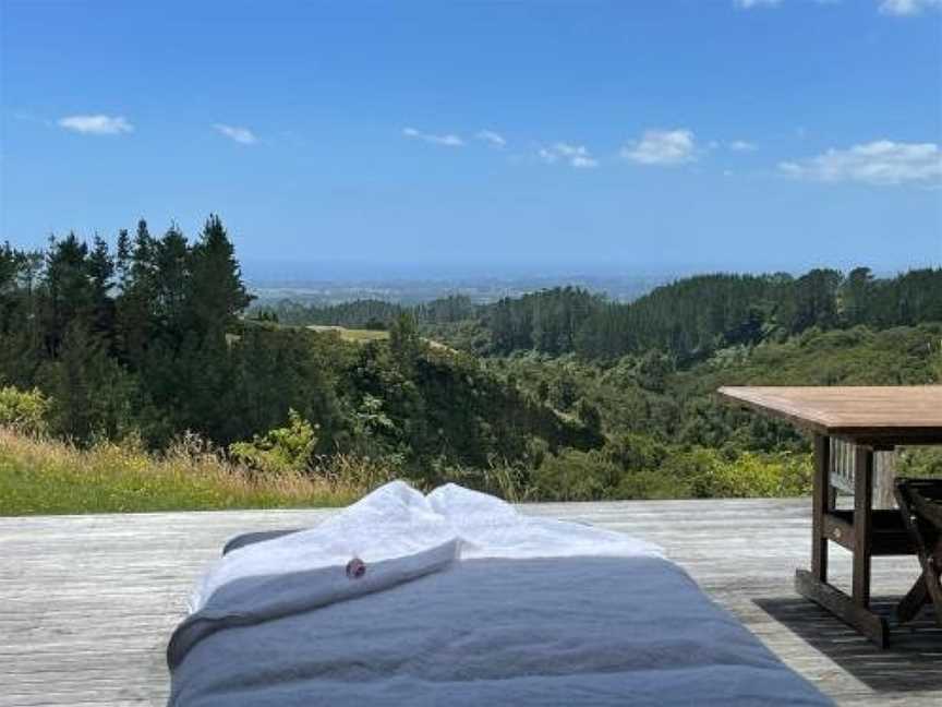 Mangorei Heights - New Plymouth, Omata, New Zealand