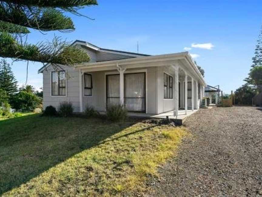 Seashell Cottage - Waitarere Beach Holiday Home, Levin (Suburb), New Zealand