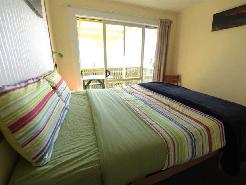 Punakaiki Beach Hostel, Barrytown, New Zealand