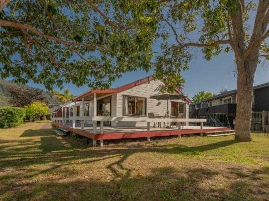 Lazy Daze Bach - Pauanui Holiday Home, Pauanui, New Zealand