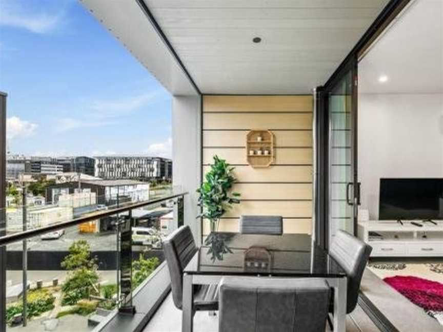 Wonderful Wynyard Quarter studio, Eden Terrace, New Zealand