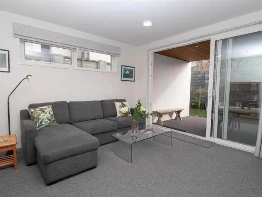 BY THE SEA ON SACKVILLE - BRAND NEW APARTMENT, Ferndale, New Zealand