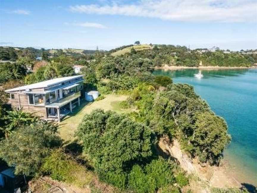 Tui Point, Waiheke Island (Suburb), New Zealand