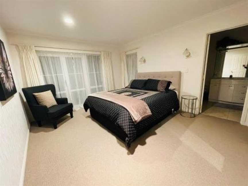 TAURANGA CITY CBD 5TH AVE Elegant Entire Home, Tauranga (Suburb), New Zealand