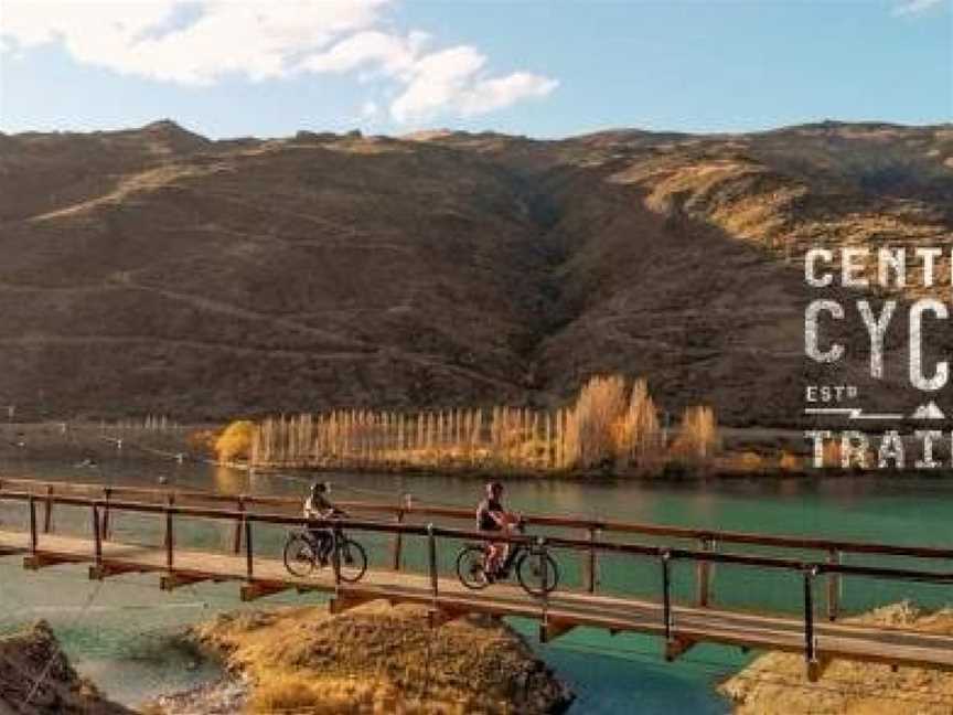 Gibbston Boathouse with Outdoor Bath, Gibbston, New Zealand