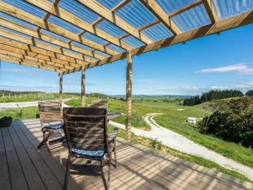 Valley Vista Eco Retreat, Kaiwaka, New Zealand