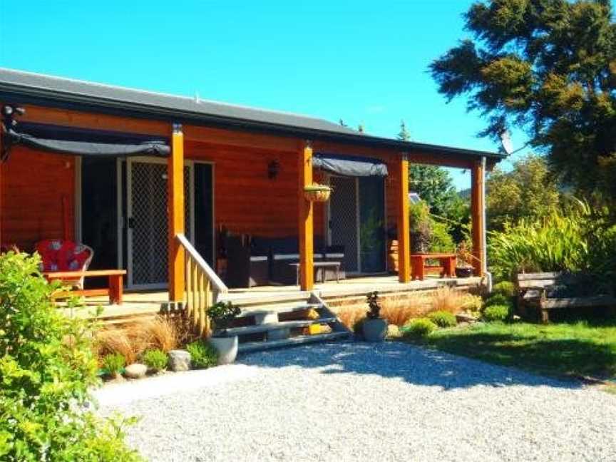 Lakefront Fantail Cottage Lake Hawea, Wanaka, Lake Hawea, New Zealand