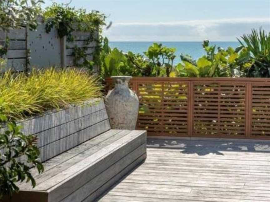 Seaside Beach Retreat - Outdoor living, Tauranga (Suburb), New Zealand