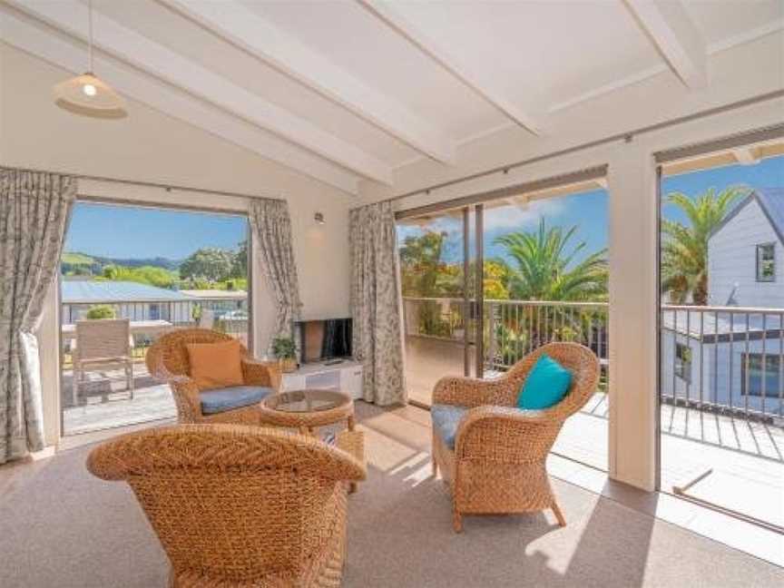 Seabreeze on Cook - Whitianga Holiday Home, Whitianga, New Zealand