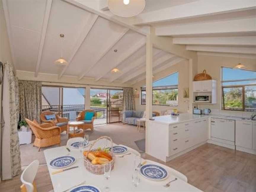 Seabreeze on Cook - Whitianga Holiday Home, Whitianga, New Zealand