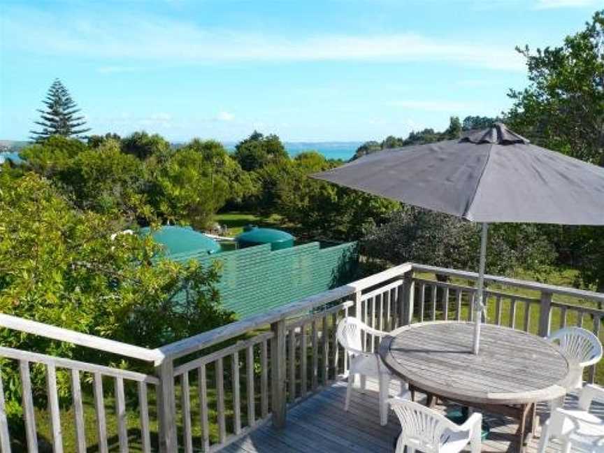 Ridge Cottage - Oneroa Holiday Home, Waiheke Island (Suburb), New Zealand