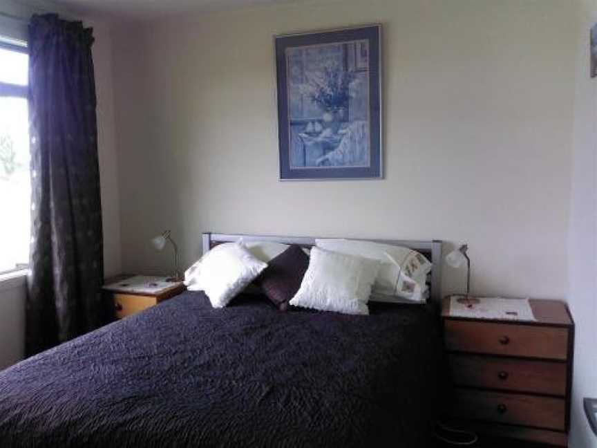 Mandhari Bed and Breakfast Cottage, Whangamata, New Zealand