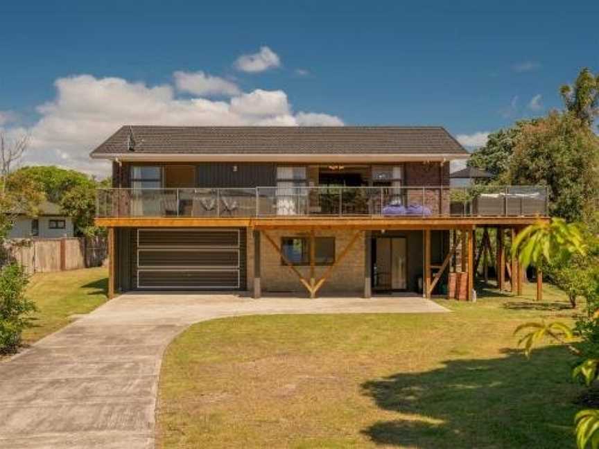 Bach on Boulevard - Pauanui Holiday Home, Pauanui, New Zealand