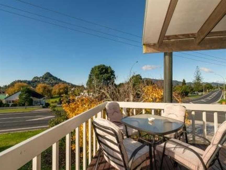 5 o'clock Somewhere - Tairua Holiday Home, Tairua, New Zealand