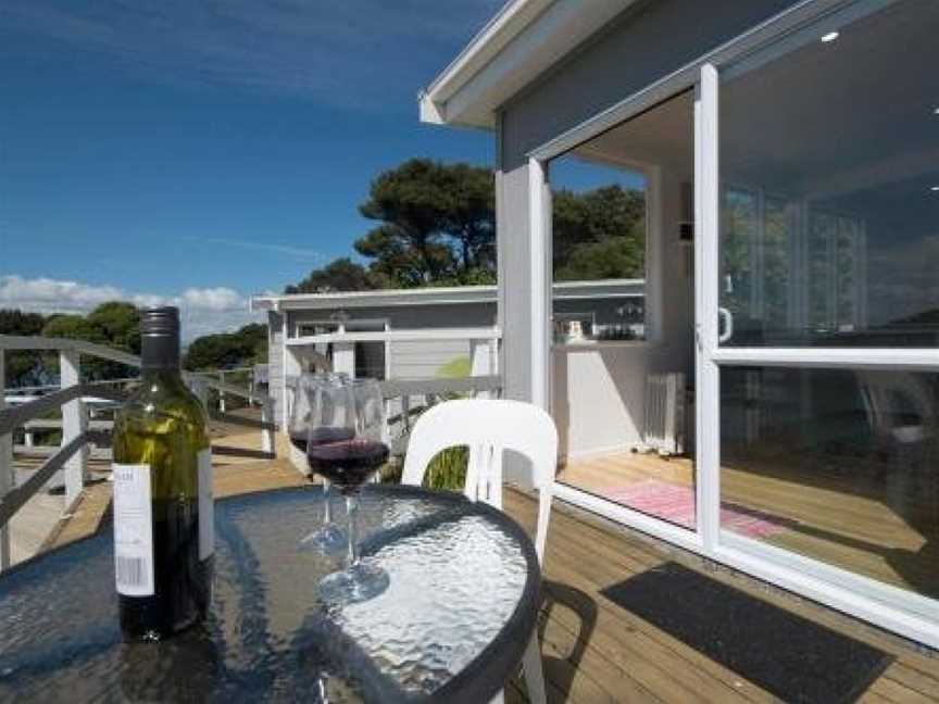 What a View View - Whatuwhiwhi Holiday Home, Lake Ohia, New Zealand