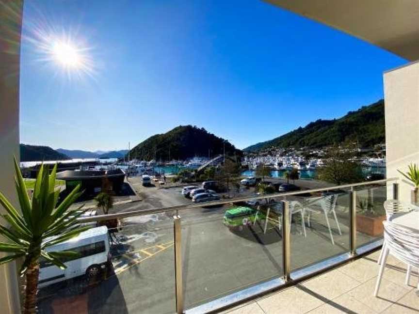 The Moorings Luxury Waterfront Picton, Picton, New Zealand