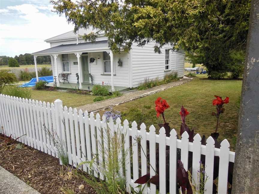 Landfall Cottage, Morningside, New Zealand