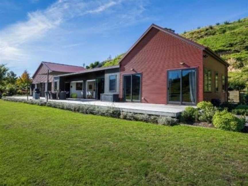 Kiwiesque Vineyard Villa, Bay View, New Zealand