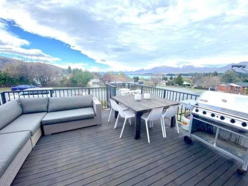 The Kiwi Bach, Lake Tekapo, New Zealand