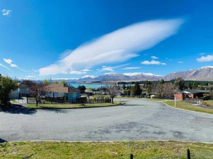 The Kiwi Bach, Lake Tekapo, New Zealand