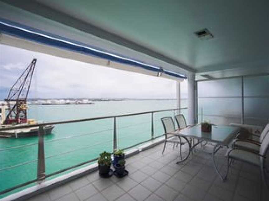 Fabulous Waterfront Apartment, Eden Terrace, New Zealand