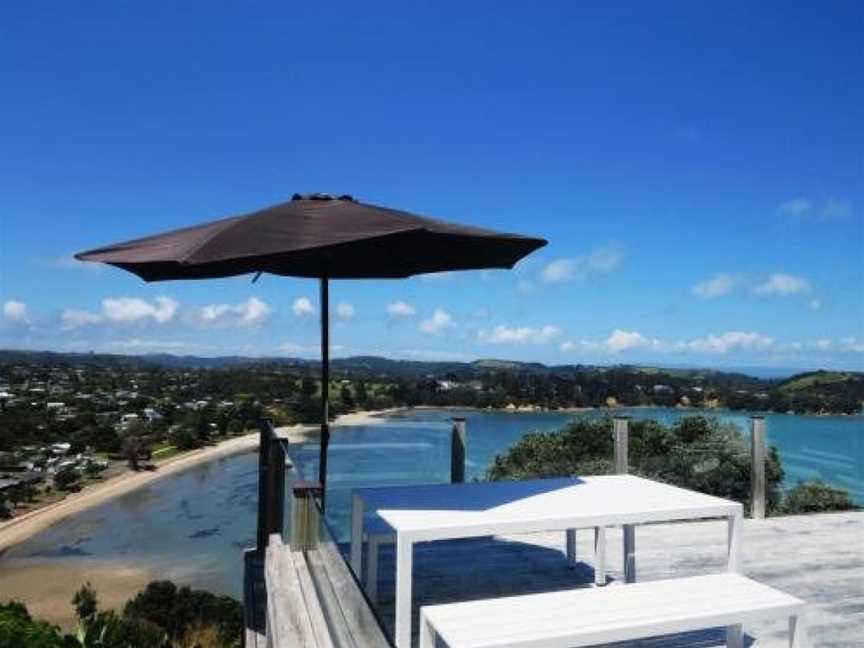 Matenga Views, Waiheke Island (Suburb), New Zealand