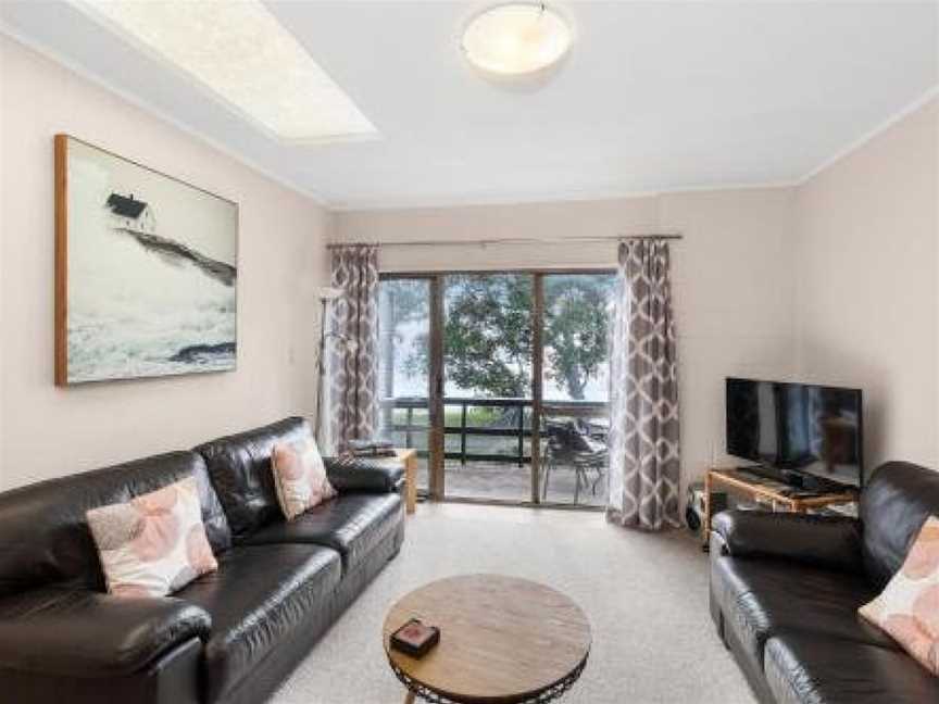 Sunny Sea Views - Snells Beach Holiday Home, Snells Beach (Suburb), New Zealand