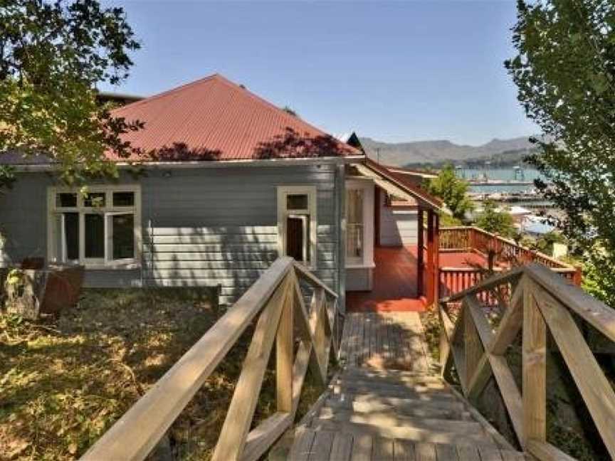 Harbour Chalet, Lyttelton, New Zealand