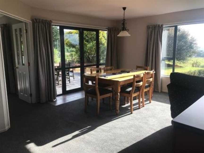 Alpaca Farmstay, Dunedin (Suburb), New Zealand